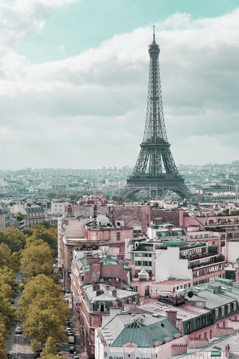 Falling in Love with Paris